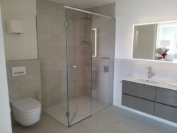 Duschsysteme Badezimmer offen